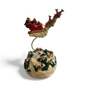 House of Lloyd Christmas Voyage. Musical and motion